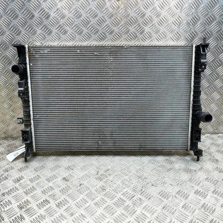 Dzesēšanas šķidruma radiators 9678711180