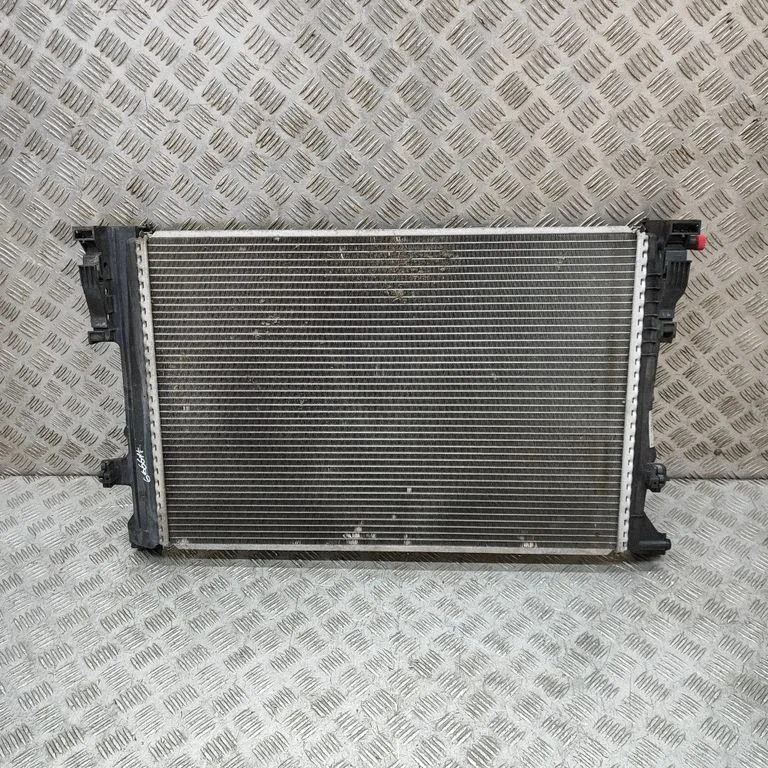 Dzesēšanas šķidruma radiators A2465001203