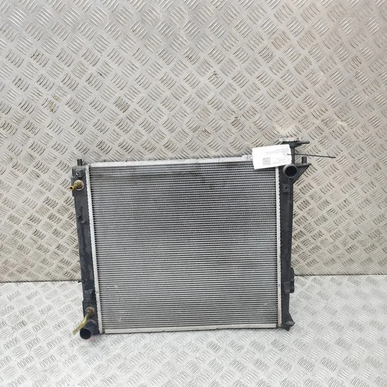 Dzesēšanas šķidruma radiators 253102W970