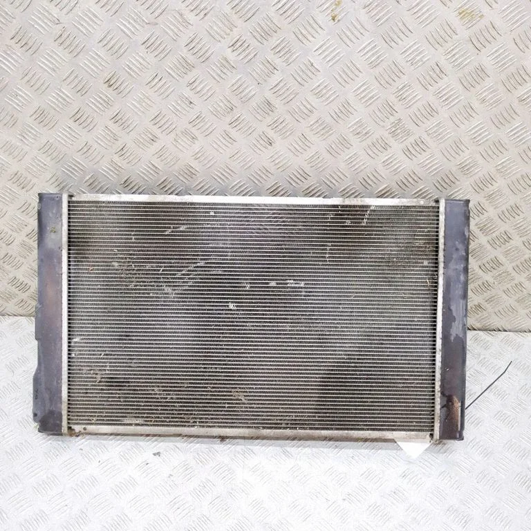 Coolant radiator 1640037230