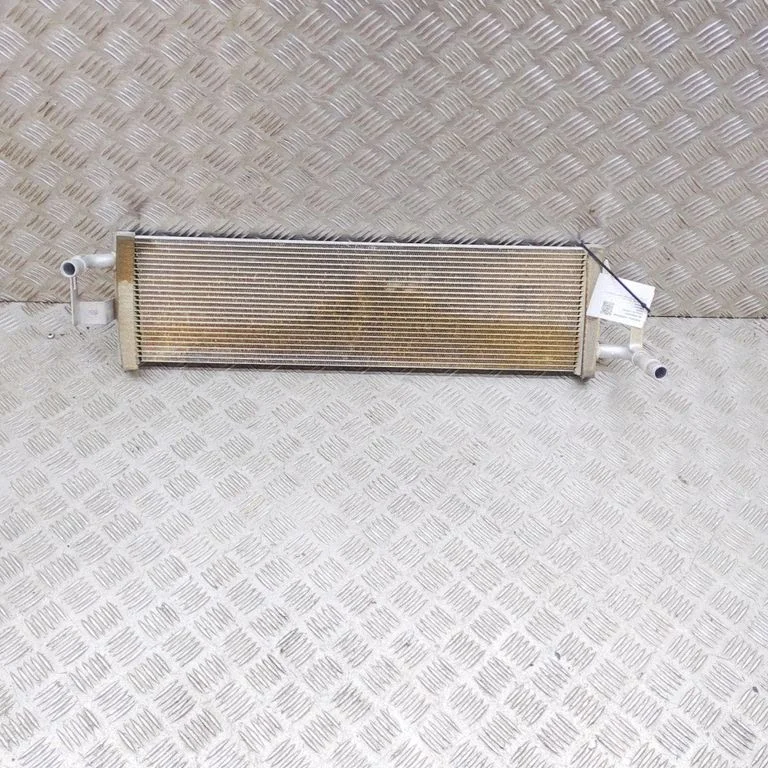 Jahutusvedeliku radiaator SA3HE1301050