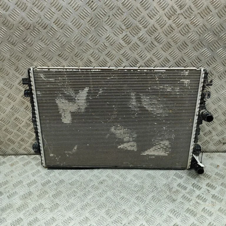 Dzesēšanas šķidruma radiators – Audi RS Q3 (2019-)