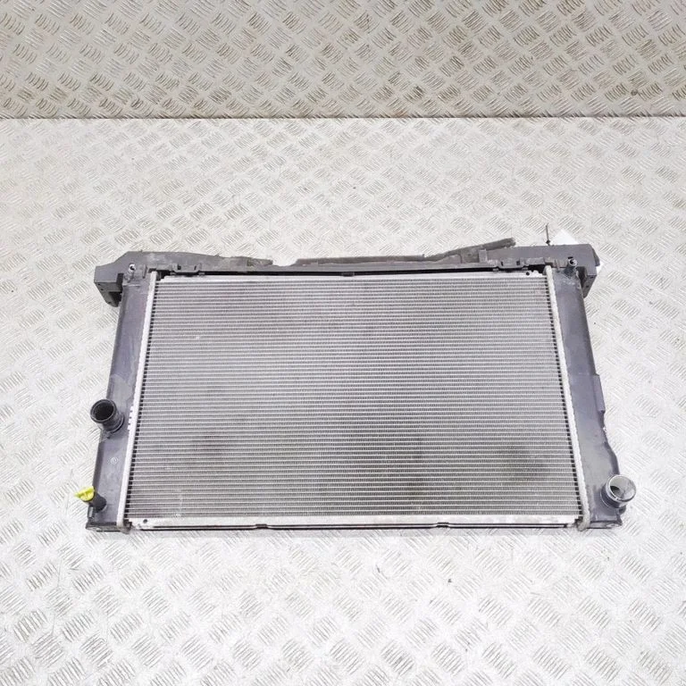 Dzesēšanas šķidruma radiators 1640037230