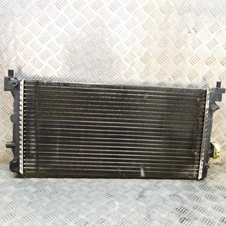 Coolant radiator – Seat Ibiza IV (6J,6P) (2008-2017)