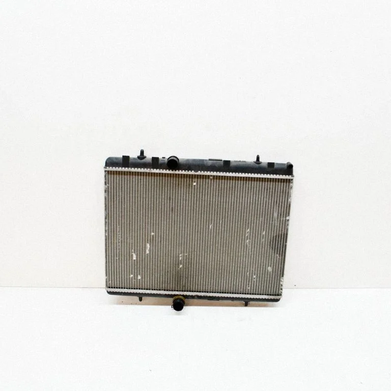 Coolant radiator – Peugeot 3008 I (2008-2015)