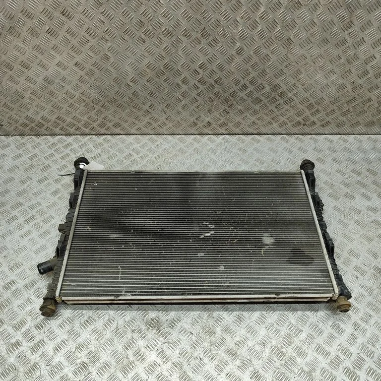 Dzesēšanas šķidruma radiators GK218005BC