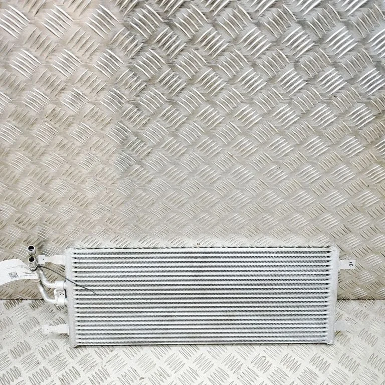 Coolant radiator 8843278