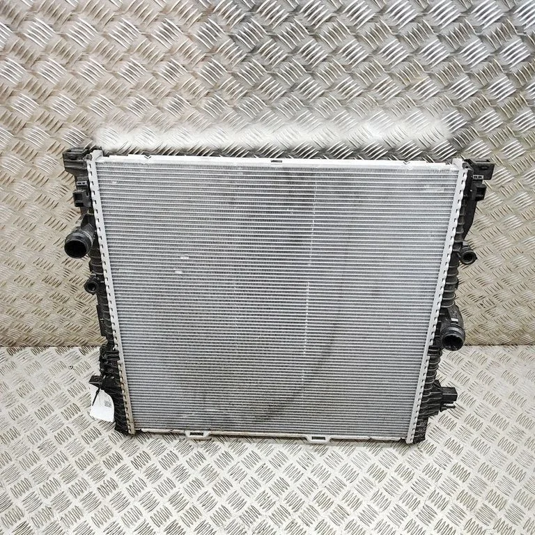 Coolant radiator 5A352F4
