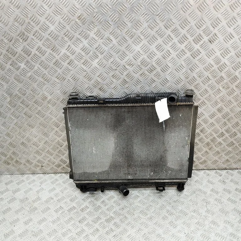 Jahutusvedeliku radiaator H1BG8005DA