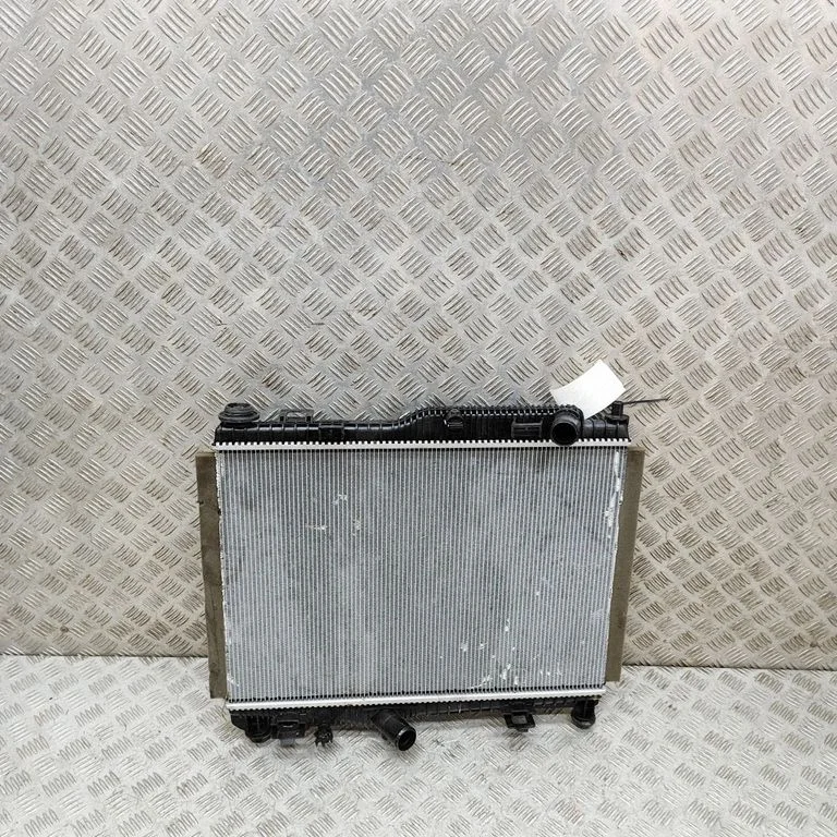 Dzesēšanas šķidruma radiators H1BG8005DA
