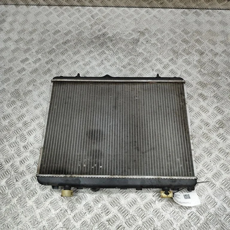 Dzesēšanas šķidruma radiators 9685852680