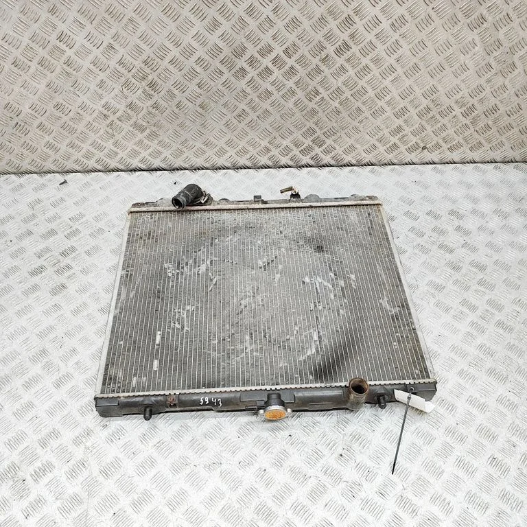 Dzesēšanas šķidruma radiators MR571147