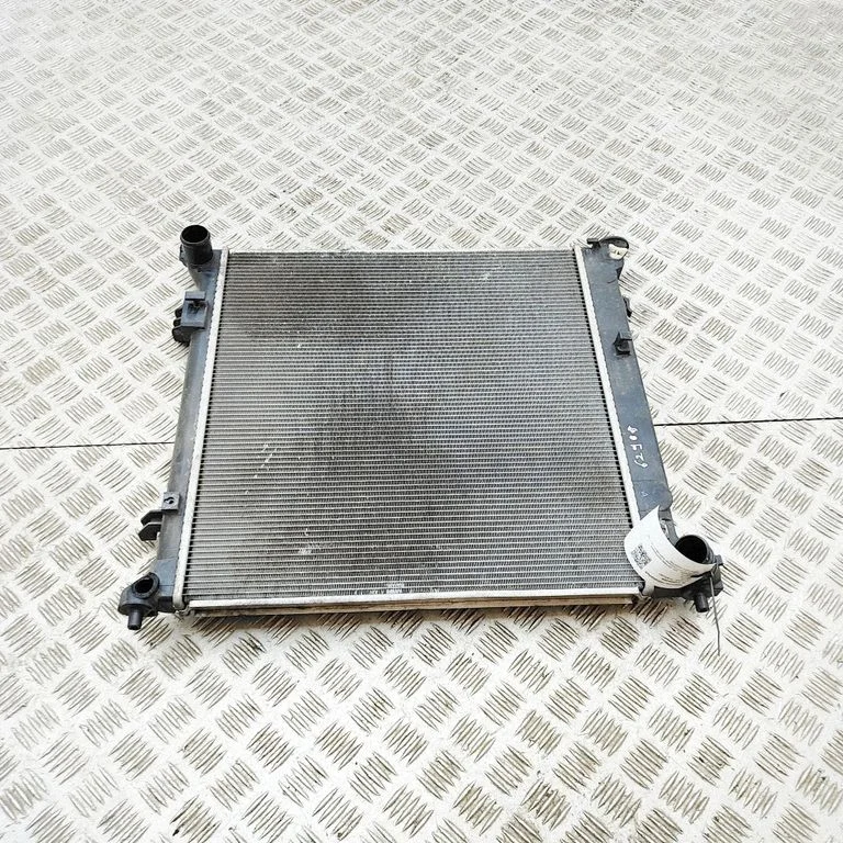 Dzesēšanas šķidruma radiators 25310D4380