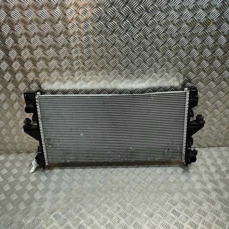 Dzesēšanas šķidruma radiators EZ232004