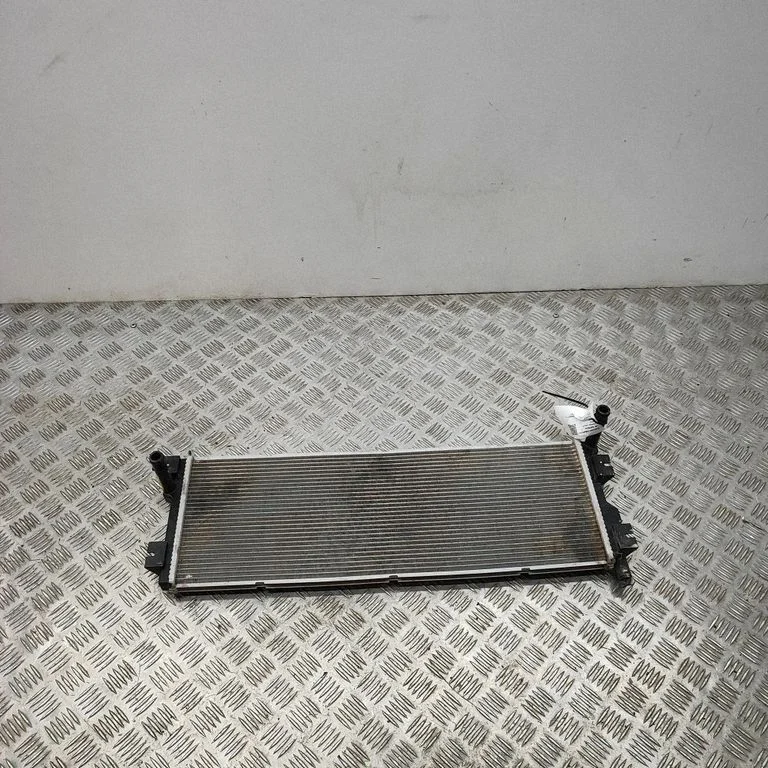 Jahutusvedeliku radiaator SC2EM1301030A