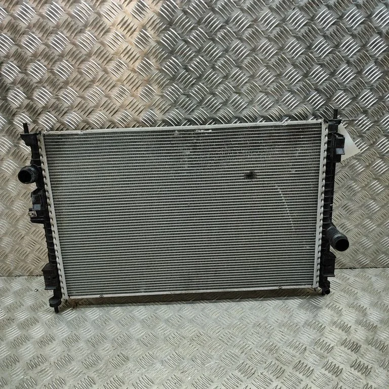 Coolant radiator 9838520180