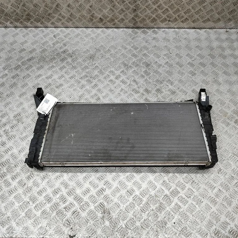 Dzesēšanas šķidruma radiators 8586324