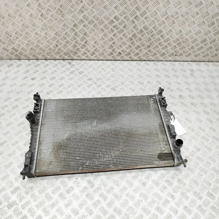 Jahutusvedeliku radiaator 9678711180