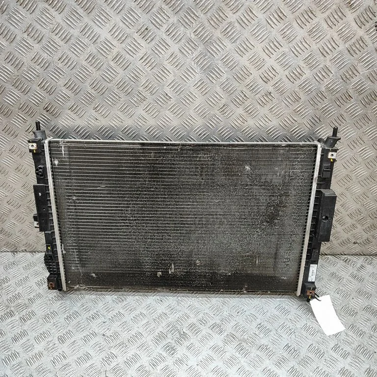 Dzesēšanas šķidruma radiators 9809141780