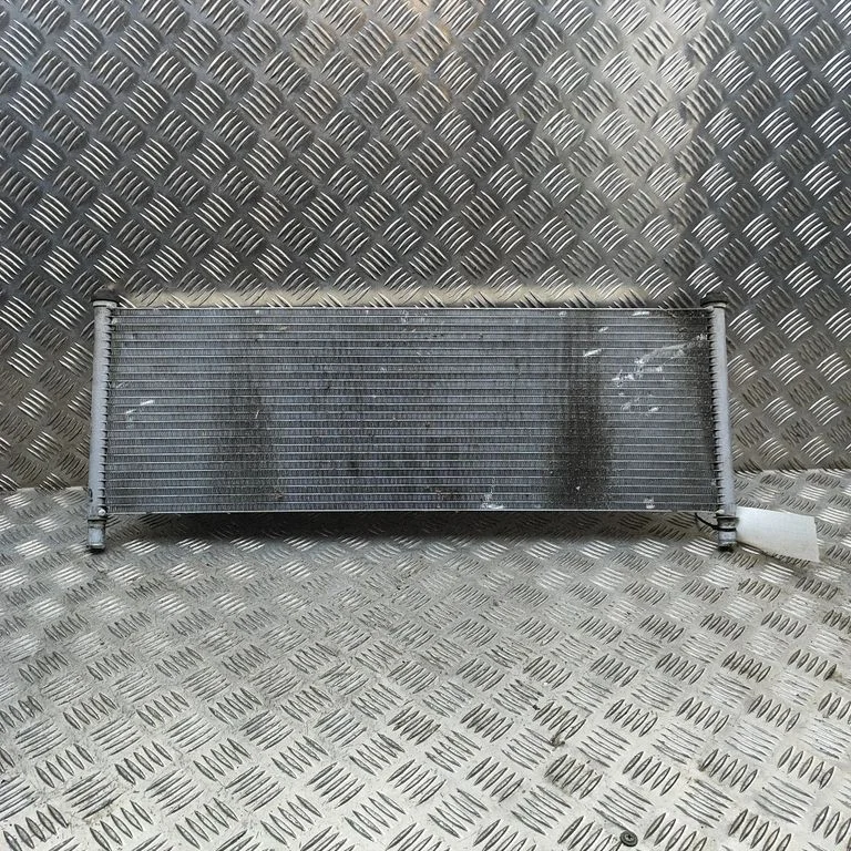 Dzesēšanas šķidruma radiators 104849800B