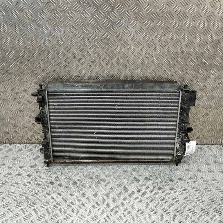 Dzesēšanas šķidruma radiators 13312812