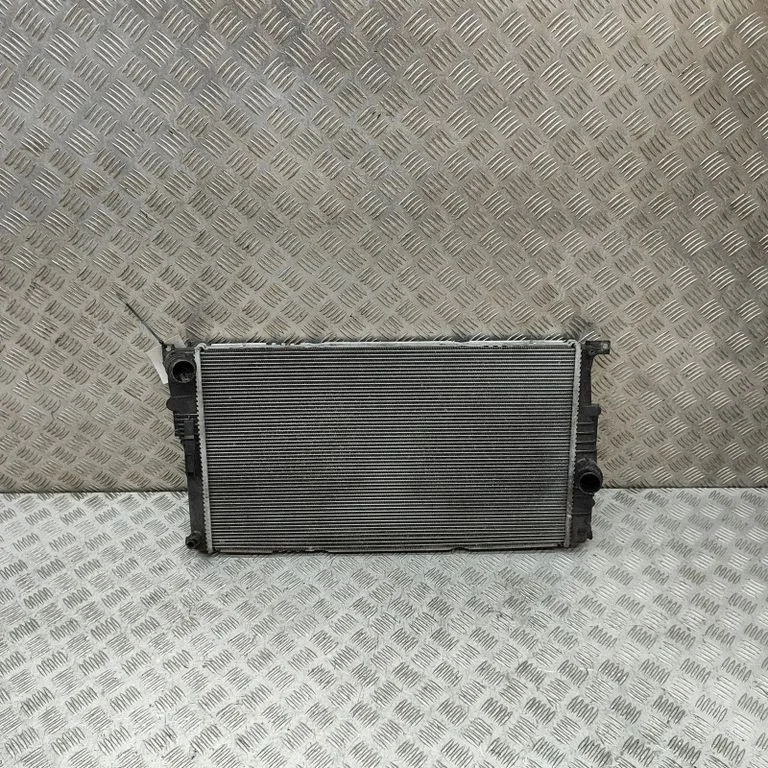 Jahutusvedeliku radiaator – BMW 4-seeria F32 F33 (2013-2020)