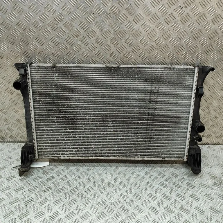 Dzesēšanas šķidruma radiators A4475010001