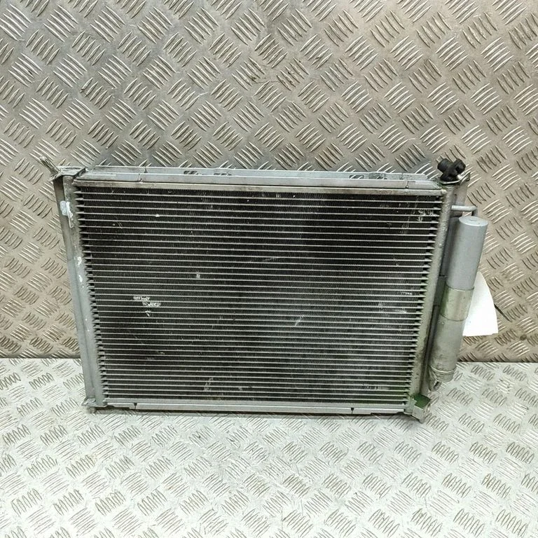 Dzesēšanas šķidruma radiators 637654