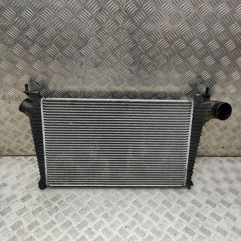 Coolant radiator