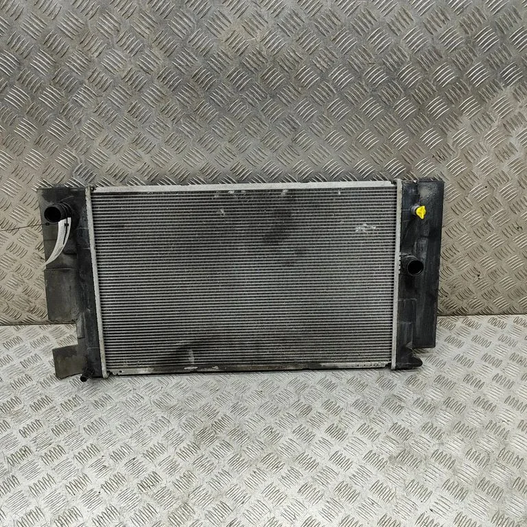 Coolant radiator – Toyota Auris E180 (2012-2018)