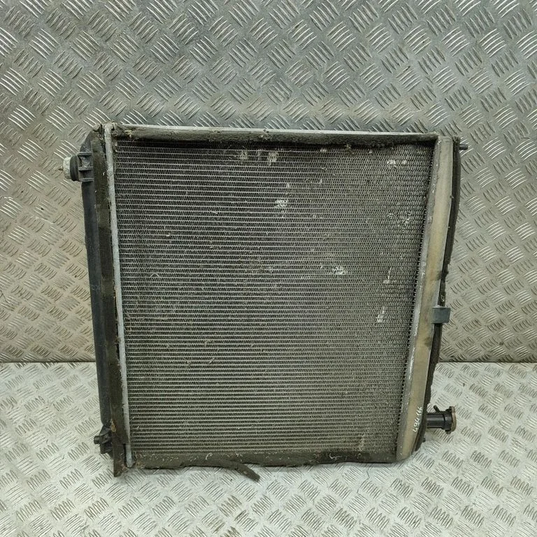 Dzesēšanas šķidruma radiators 1640062200