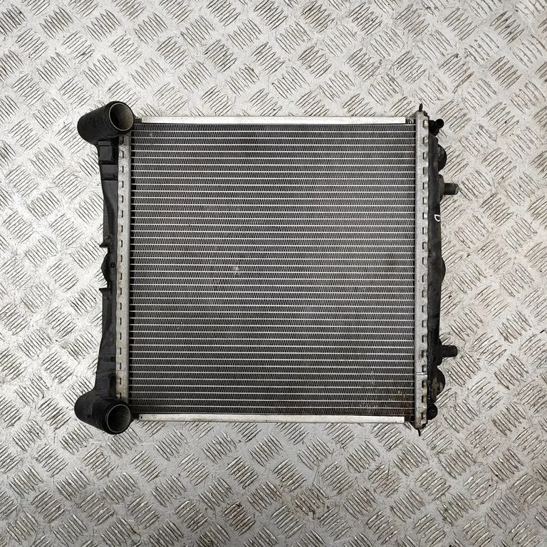 Dzesēšanas šķidruma radiators 99610613251