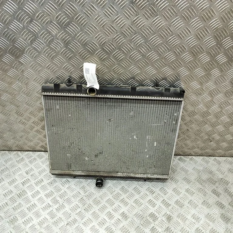 Jahutusvedeliku radiaator 9657576580