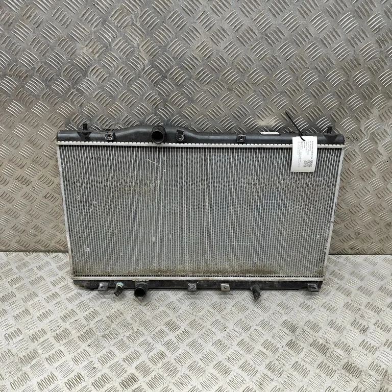 Jahutusvedeliku radiaator – Honda Civic X (2016-2021)