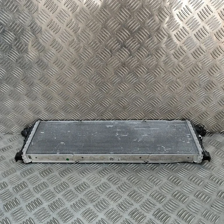Jahutusvedeliku radiaator 992121254A