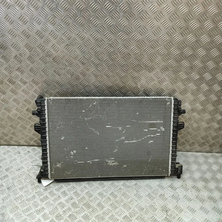 Coolant radiator – Audi A1 (2010-2018)