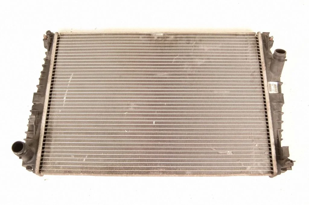 Dzesēšanas šķidruma radiators 60694769