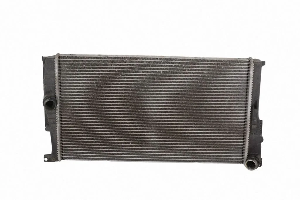 Dzesēšanas šķidruma radiators – BMW 1. sērija F20 F21 (2011-2019)