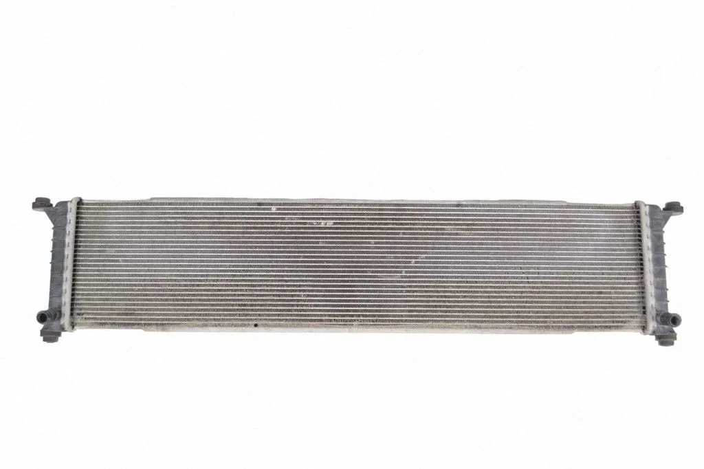 Coolant radiator – Tesla Model S (2012-)