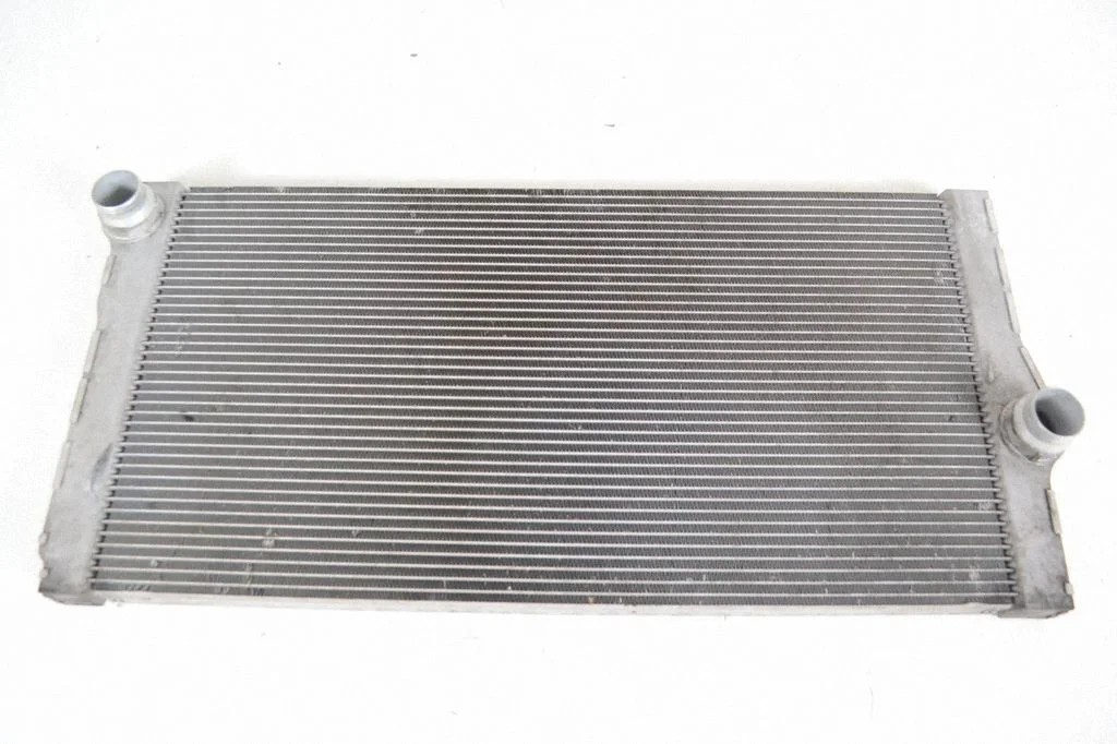 Dzesēšanas šķidruma radiators – BMW 5. sērija F10 F11 (2009-2016)