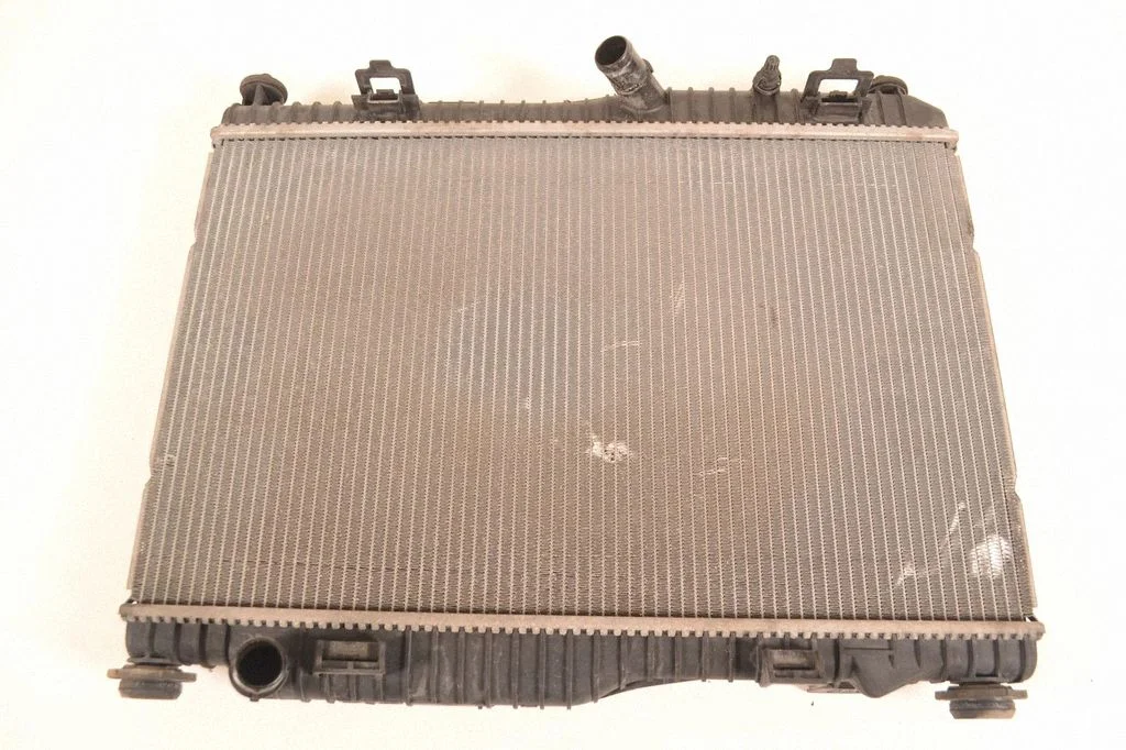 Dzesēšanas šķidruma radiators C1B18005AA