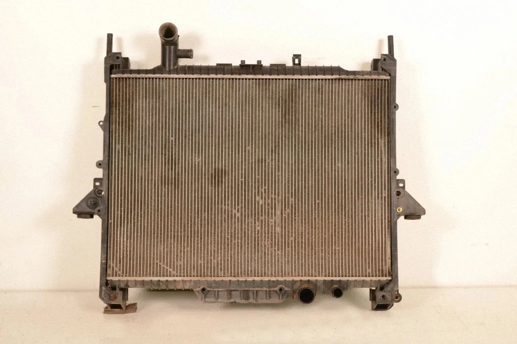 Coolant radiator – Land Rover Discovery 4 - LR4 (2010-2016)