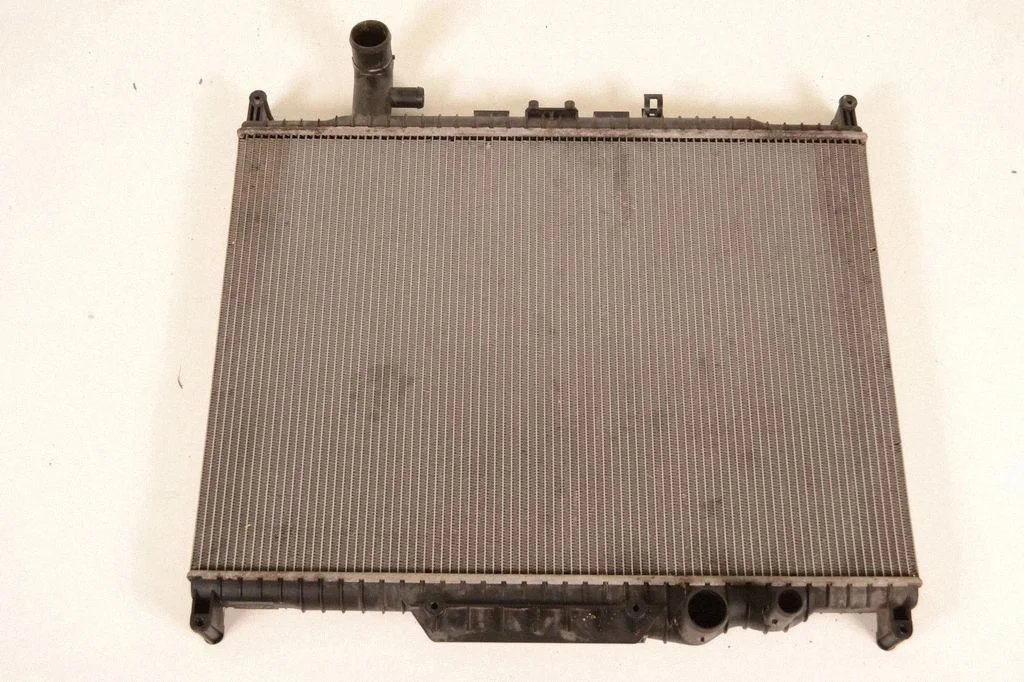 Coolant radiator – Land Rover Range Rover Sport L320 (2005-2013)