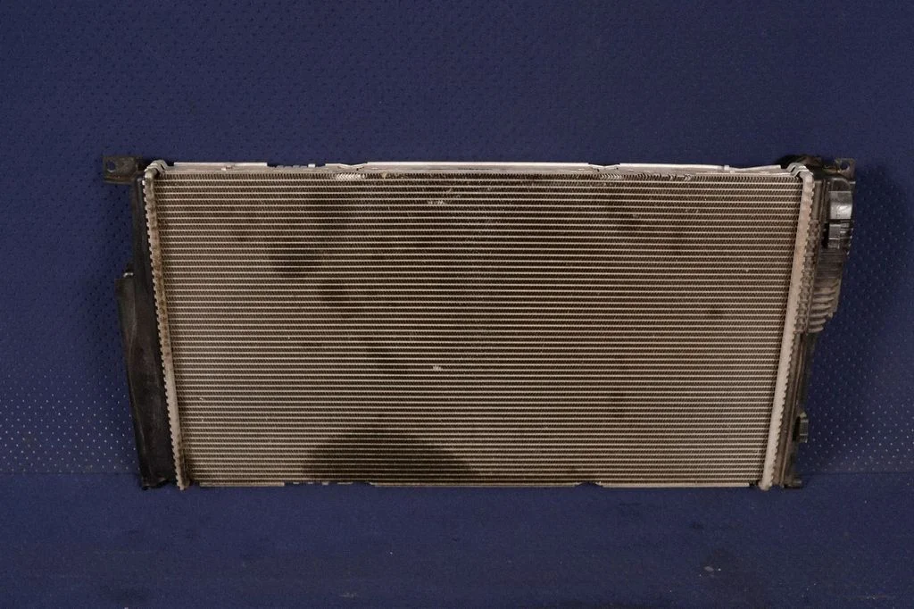 Dzesēšanas šķidruma radiators 7600518