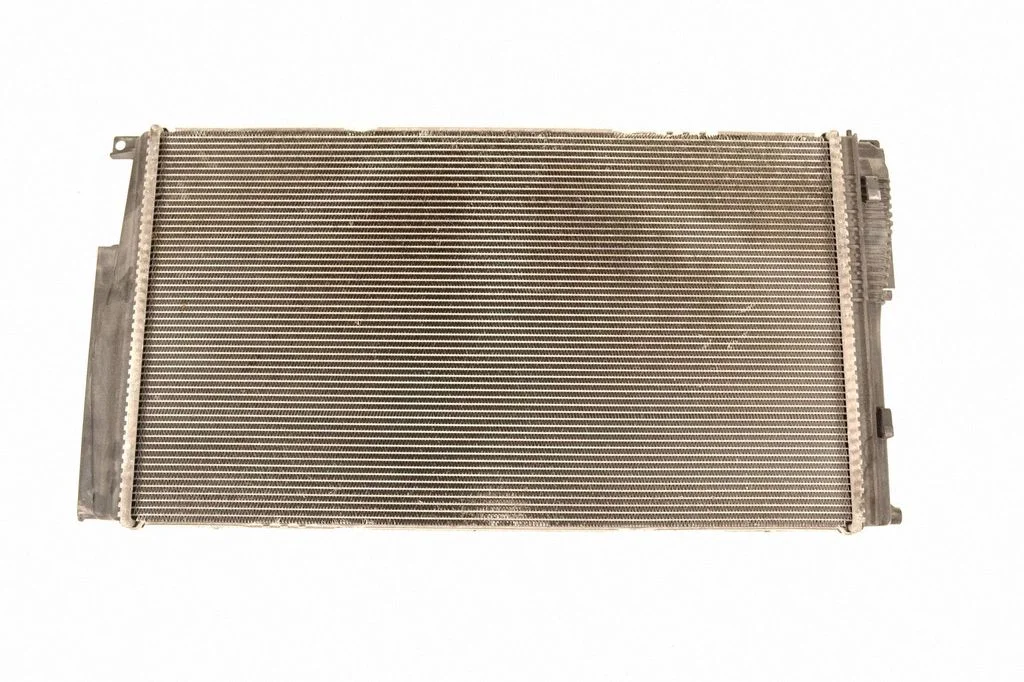 Jahutusvedeliku radiaator – BMW 4-seeria F36 Gran coupe (2014-2017)
