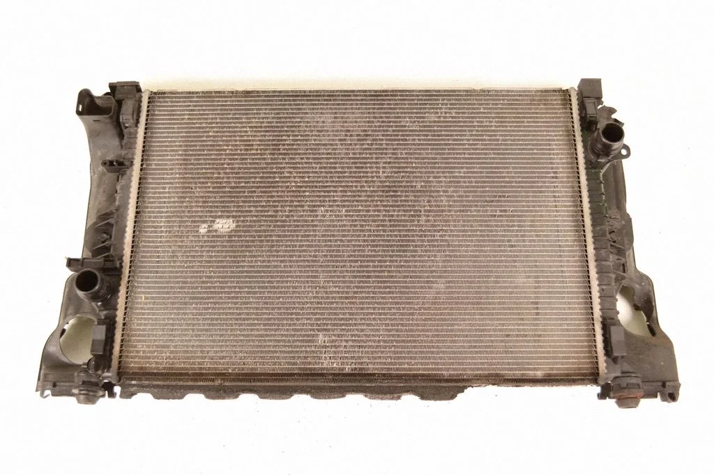 Dzesēšanas šķidruma radiators