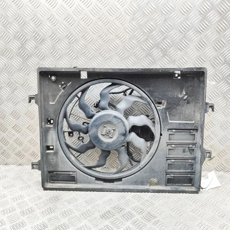 Radiator cooling fan shroud P51N1515Y