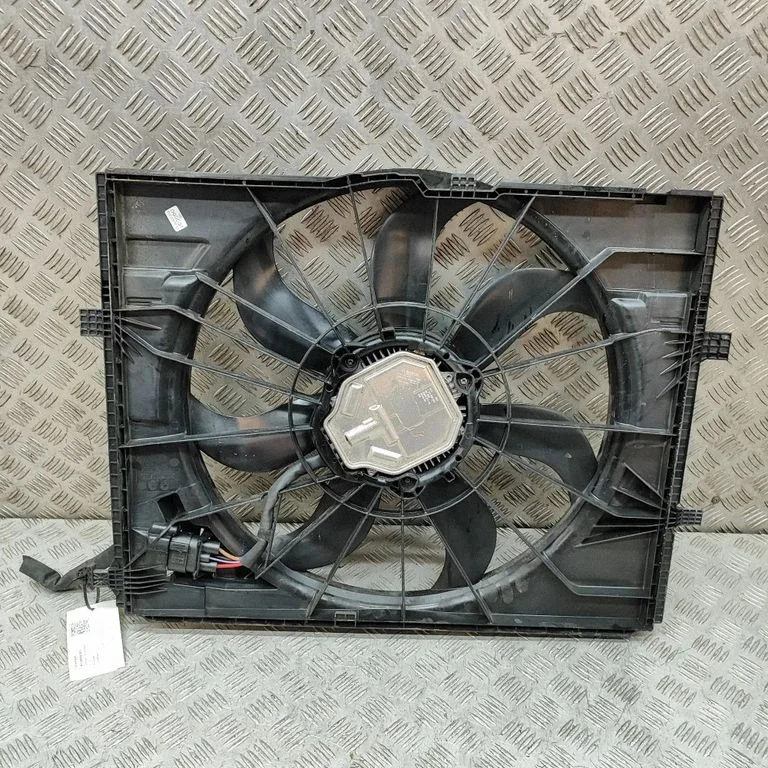 Radiatora ventilatora difuzors 0130707484