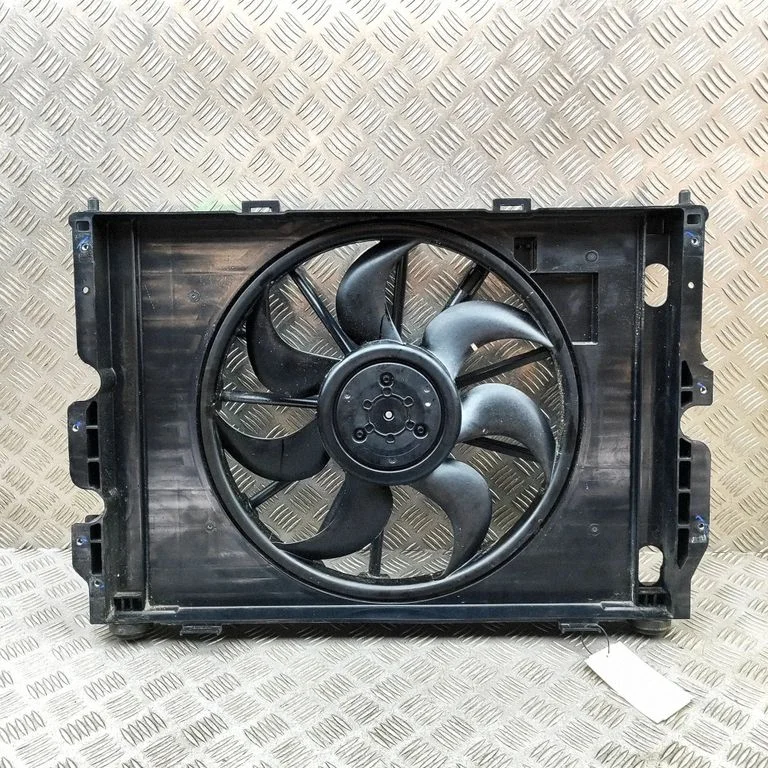 Radiatora ventilatora difuzors SC2EM1308010D