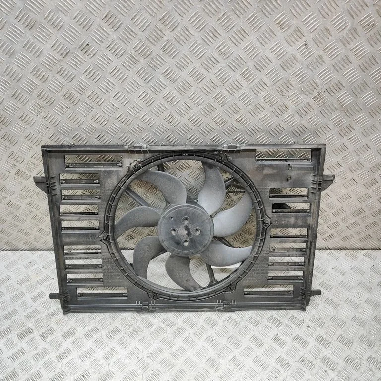 Radiatora ventilatora difuzors 8W0121207
